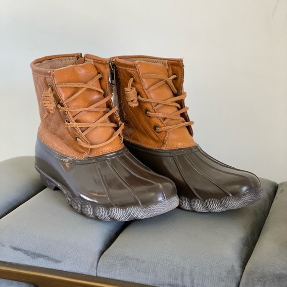 madden duck boots